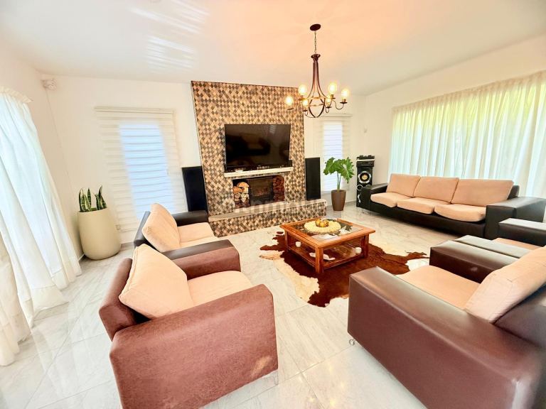 Casa en Venta en Esteban Echeverria, G.B.A. Zona Sur