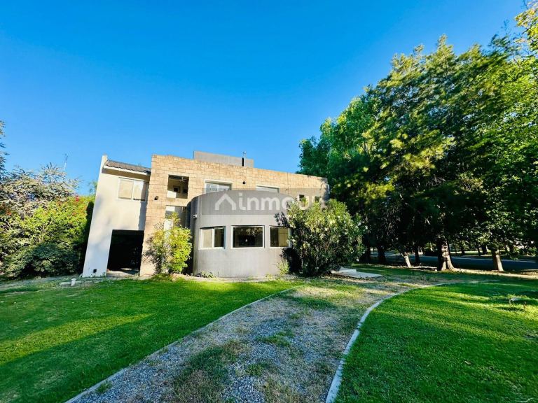 Casa en Venta en San Vicente, G.B.A. Zona Sur