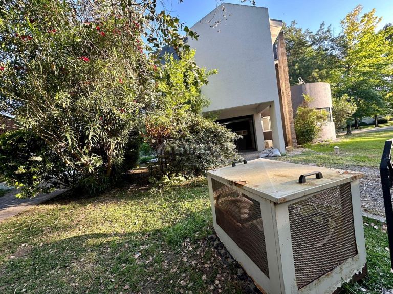 Casa en Venta en San Vicente, G.B.A. Zona Sur