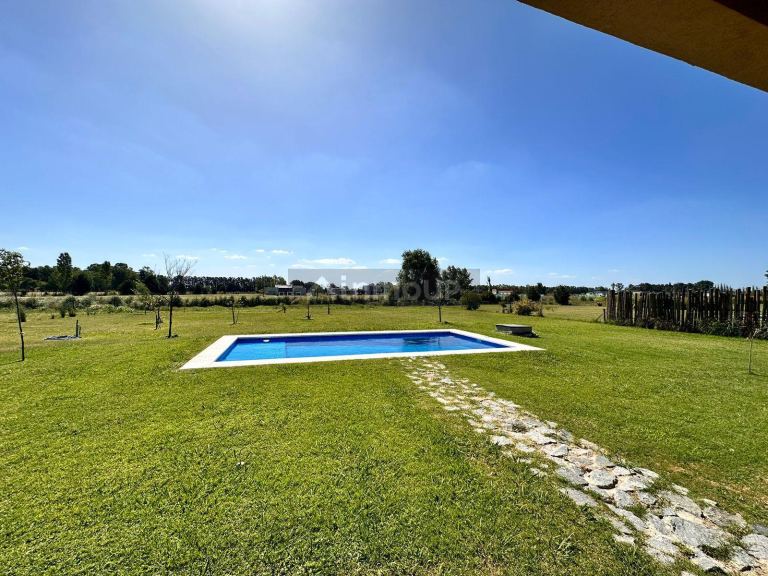 Casa en Venta en Ezeiza, G.B.A. Zona Sur