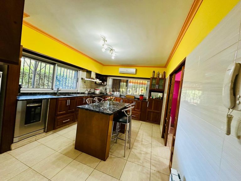 Casa Quinta en Venta en Esteban Echeverria, G.B.A. Zona Sur