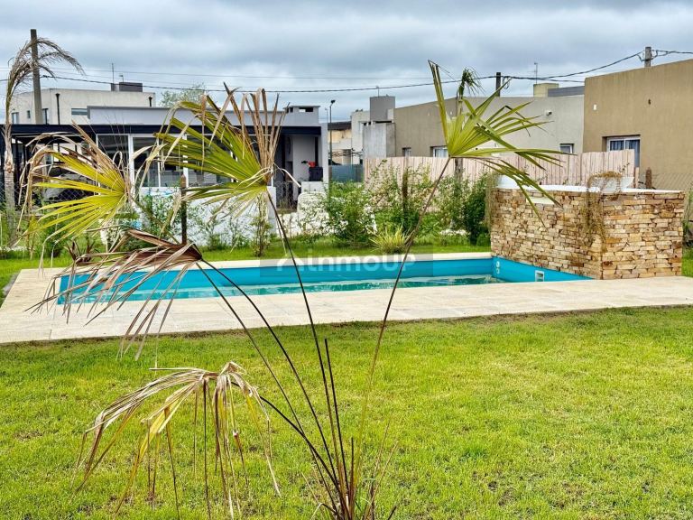 Casa en Venta en Ezeiza, G.B.A. Zona Sur