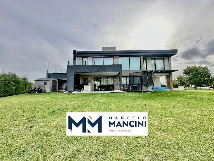 Casa en Venta en Ezeiza, G.B.A. Zona Sur
