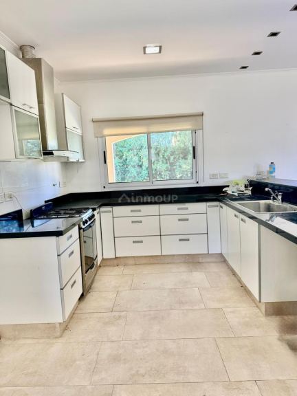 Casa en Alquiler en Esteban Echeverria, G.B.A. Zona Sur