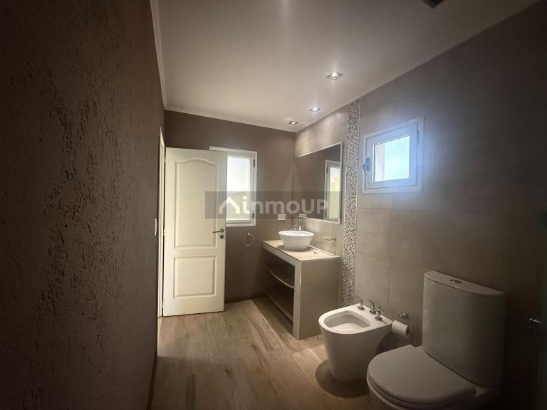 Casa en Alquiler en Esteban Echeverria, G.B.A. Zona Sur