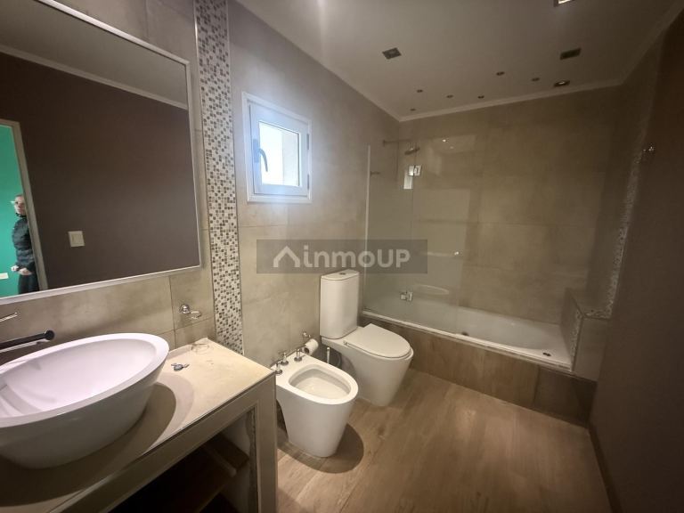 Casa en Alquiler en Esteban Echeverria, G.B.A. Zona Sur