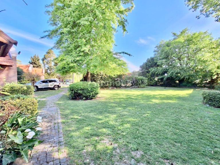 Casa en Venta en Esteban Echeverria, G.B.A. Zona Sur