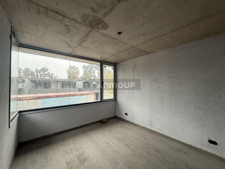 Departamento en Venta en Ezeiza, G.B.A. Zona Sur