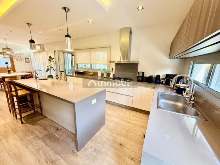 Casa en Venta en Ezeiza, G.B.A. Zona Sur