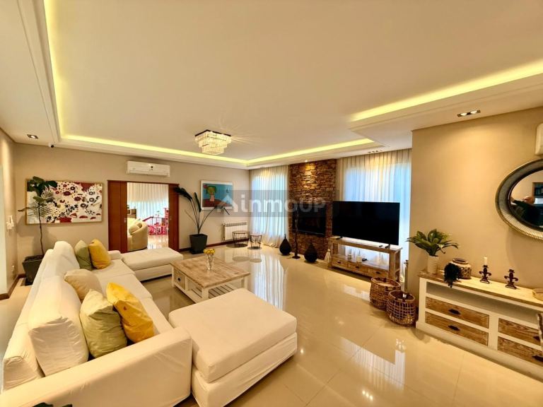 Casa en Venta en Ezeiza, G.B.A. Zona Sur