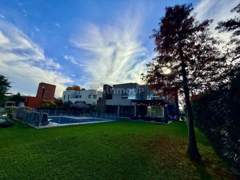 Casa en Venta en Ezeiza, G.B.A. Zona Sur