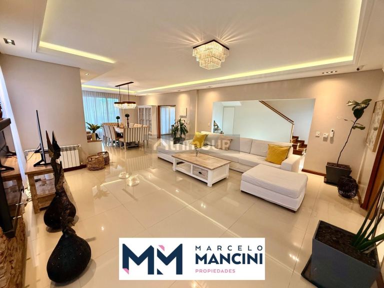 Casa en Venta en Ezeiza, G.B.A. Zona Sur