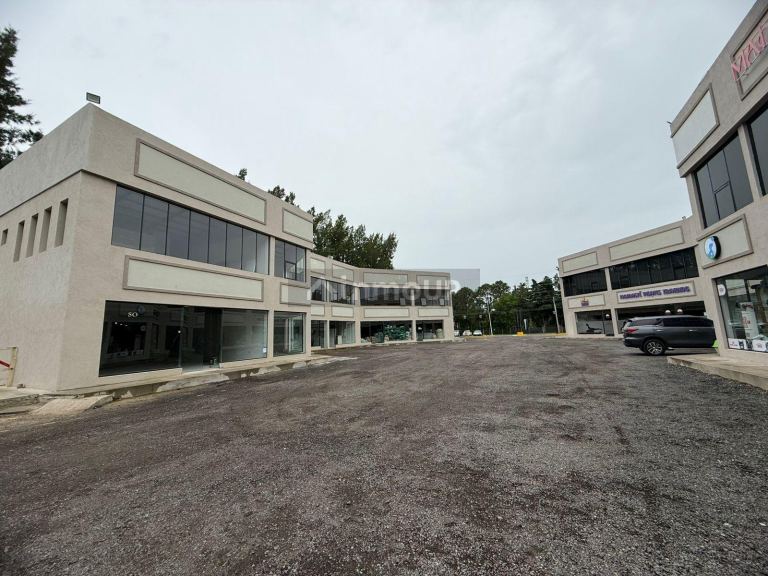 Local Comercial en Alquiler en Ezeiza, G.B.A. Zona Sur