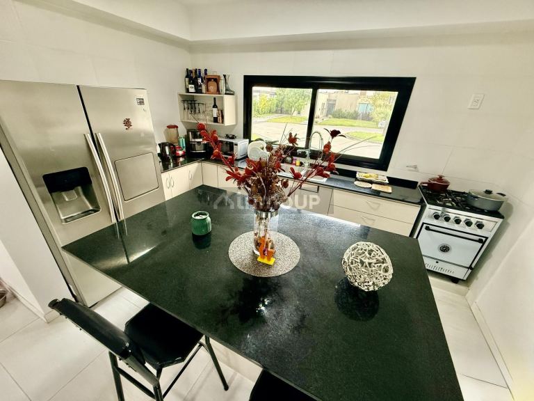 Casa en Venta en Esteban Echeverria, G.B.A. Zona Sur