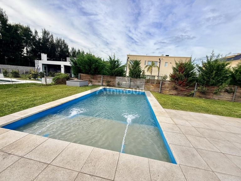 Casa en Venta en Esteban Echeverria, G.B.A. Zona Sur