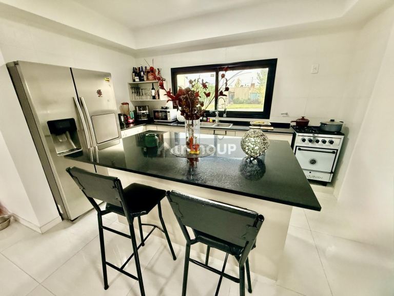 Casa en Venta en Esteban Echeverria, G.B.A. Zona Sur