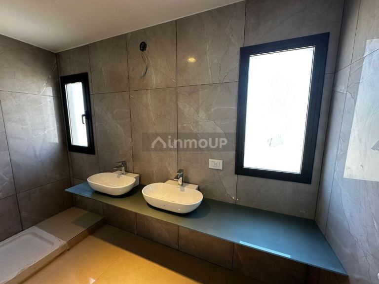 Casa en Venta en Esteban Echeverria, G.B.A. Zona Sur