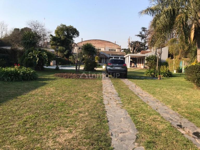 Casa Quinta en Venta en Esteban Echeverria, G.B.A. Zona Sur