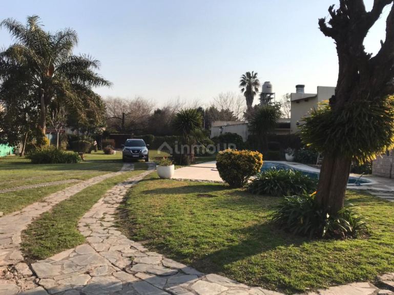 Casa Quinta en Venta en Esteban Echeverria, G.B.A. Zona Sur