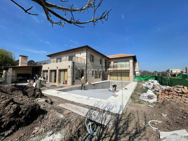 Casa en Venta en Ezeiza, G.B.A. Zona Sur