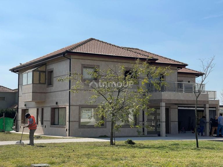 Casa en Venta en Ezeiza, G.B.A. Zona Sur