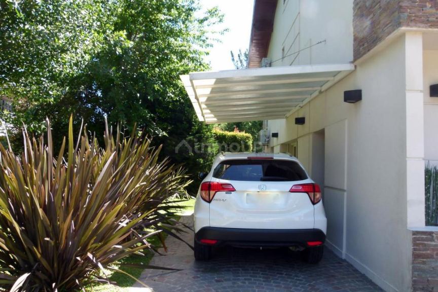 Casa en Venta en Esteban Echeverria, G.B.A. Zona Sur