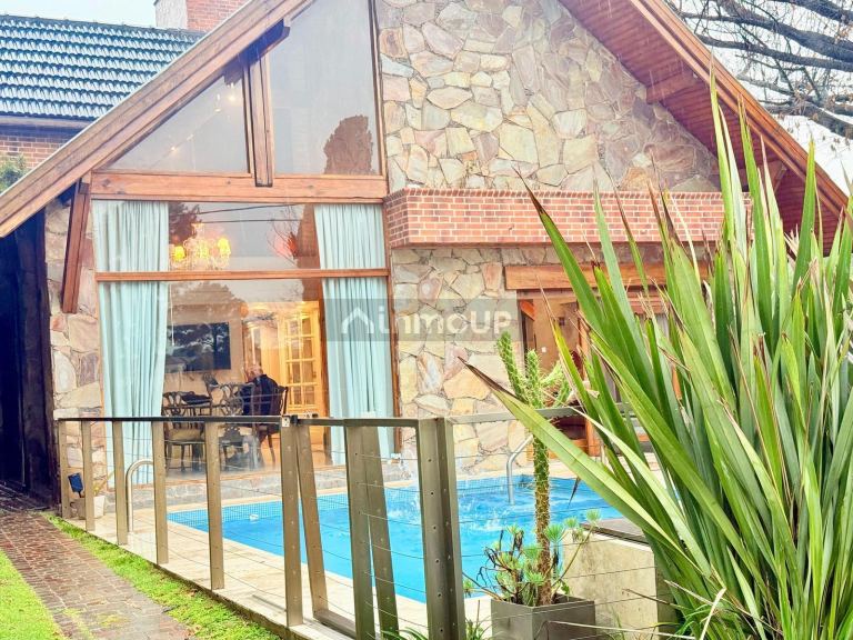 Casa en Venta en Esteban Echeverria, G.B.A. Zona Sur
