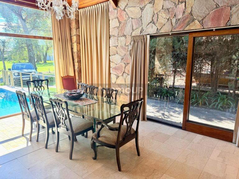 Casa en Venta en Esteban Echeverria, G.B.A. Zona Sur