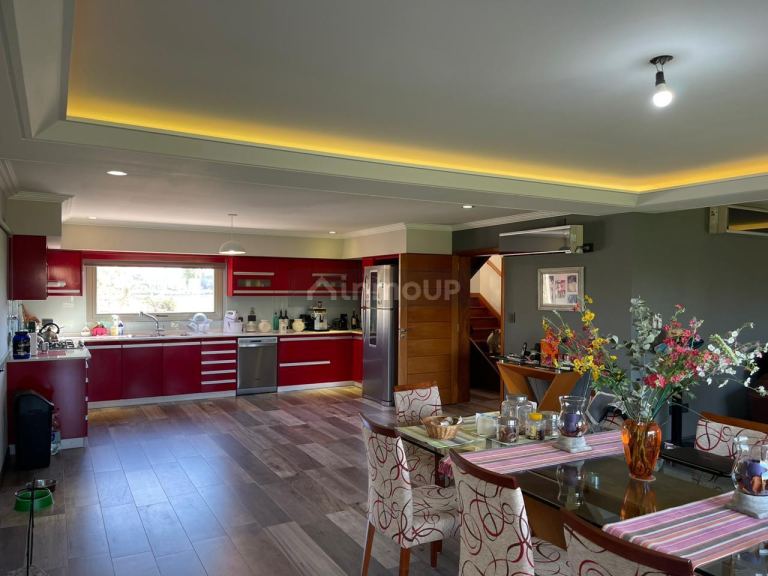 Casa en Venta en San Vicente, G.B.A. Zona Sur