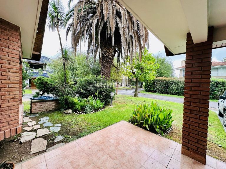 Casa en Venta en Esteban Echeverria, G.B.A. Zona Sur