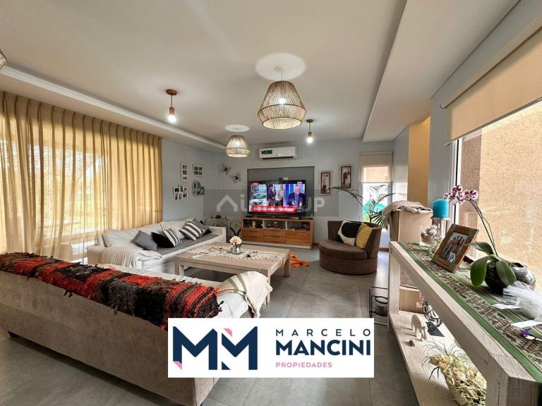 Casa en Venta en Esteban Echeverria, G.B.A. Zona Sur