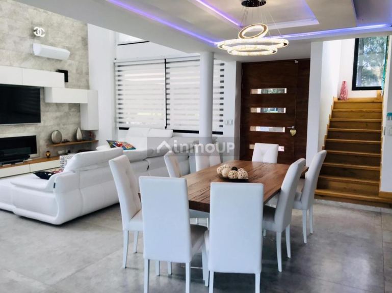 Casa en Venta en Ezeiza, G.B.A. Zona Sur