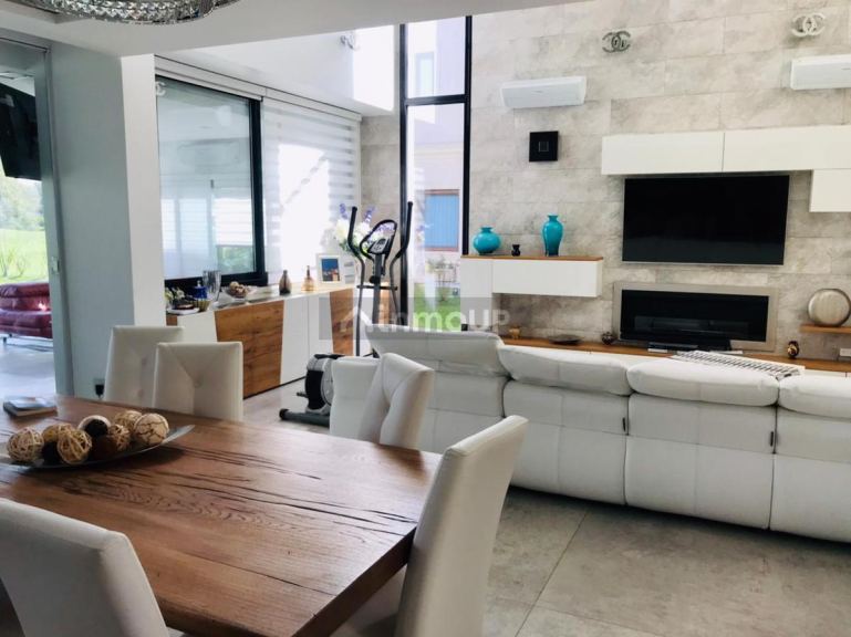 Casa en Venta en Ezeiza, G.B.A. Zona Sur