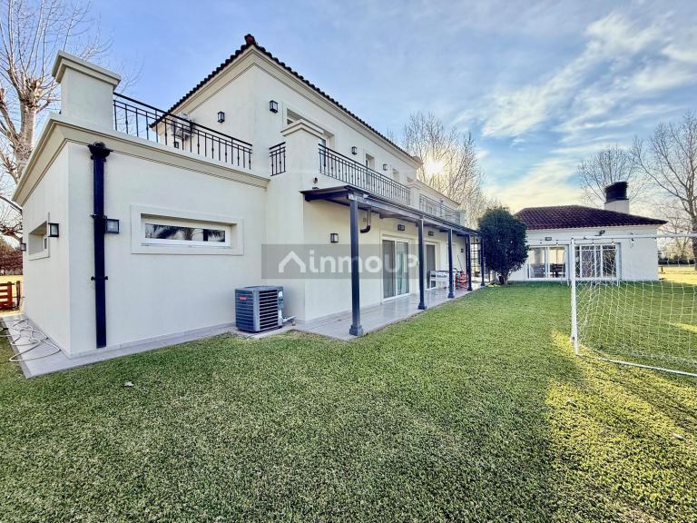 Casa en Venta en Esteban Echeverria, G.B.A. Zona Sur