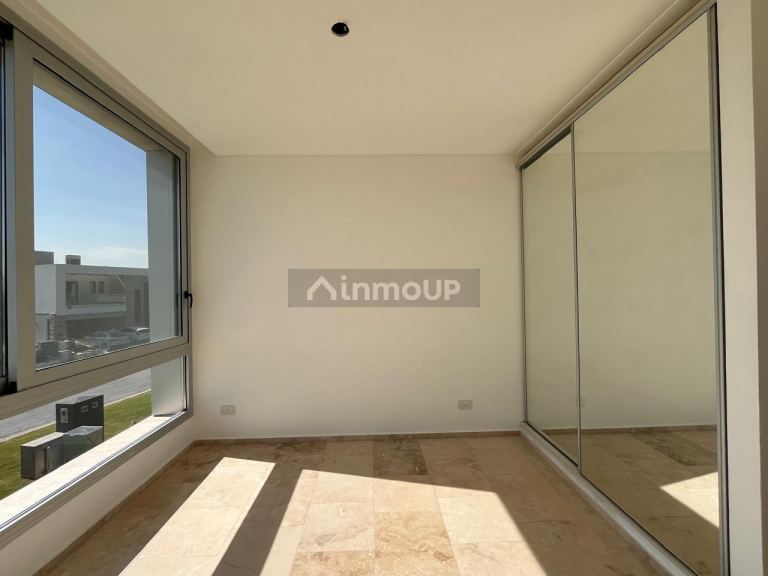 Casa en Venta en Ezeiza, G.B.A. Zona Sur