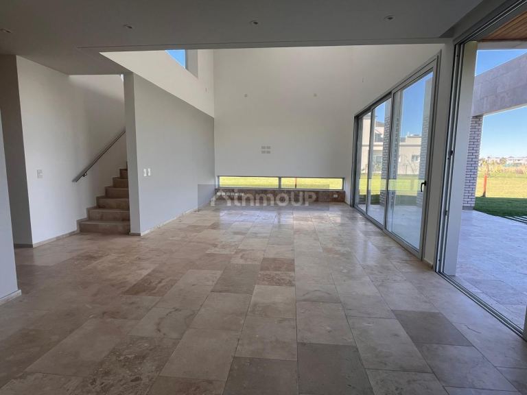 Casa en Venta en Ezeiza, G.B.A. Zona Sur