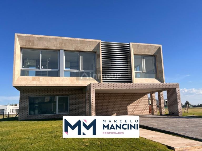 Casa en Venta en Ezeiza, G.B.A. Zona Sur