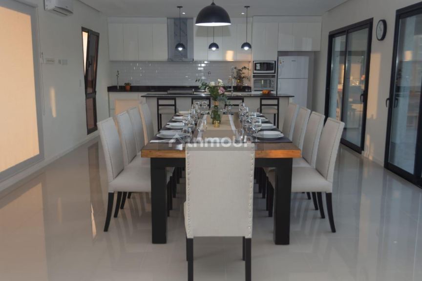Casa en Venta en Ezeiza, G.B.A. Zona Sur