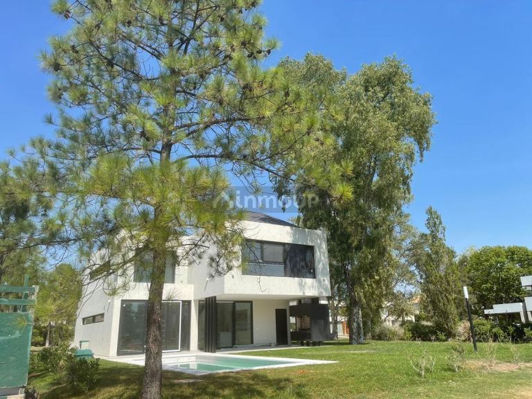 Casa en Venta en Esteban Echeverria, G.B.A. Zona Sur