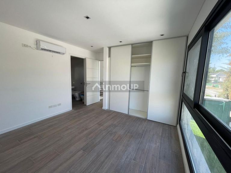 Casa en Venta en Esteban Echeverria, G.B.A. Zona Sur