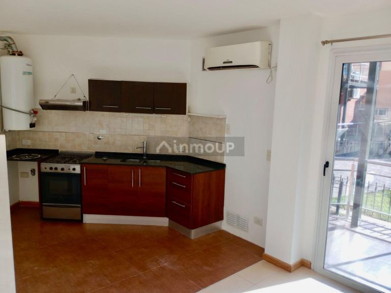 Departamento en Alquiler en Esteban Echeverria, G.B.A. Zona Sur