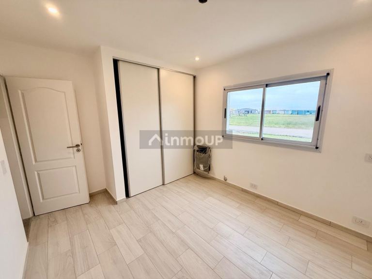 Casa en Venta en Esteban Echeverria, G.B.A. Zona Sur