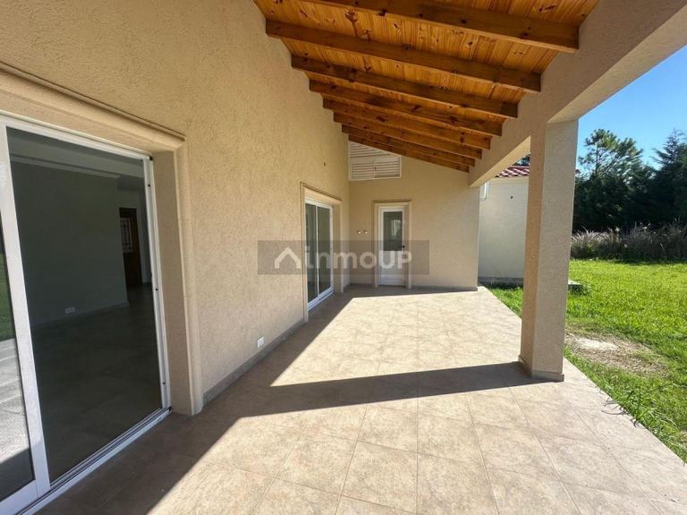 Casa en Venta en Esteban Echeverria, G.B.A. Zona Sur