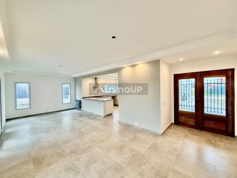 Casa en Venta en Esteban Echeverria, G.B.A. Zona Sur