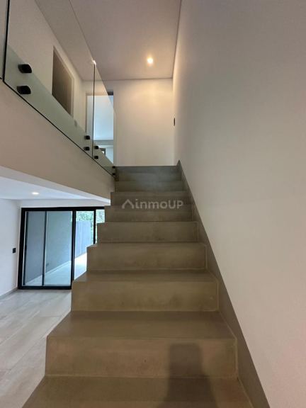 Departamento en Alquiler en Ezeiza, G.B.A. Zona Sur