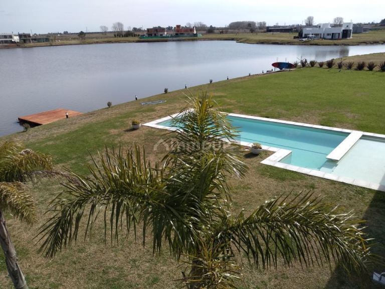 Casa en Venta en Presidente Peron, G.B.A. Zona Sur