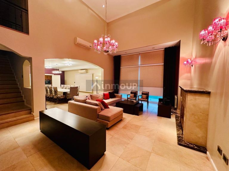Casa en Venta en San Vicente, G.B.A. Zona Sur