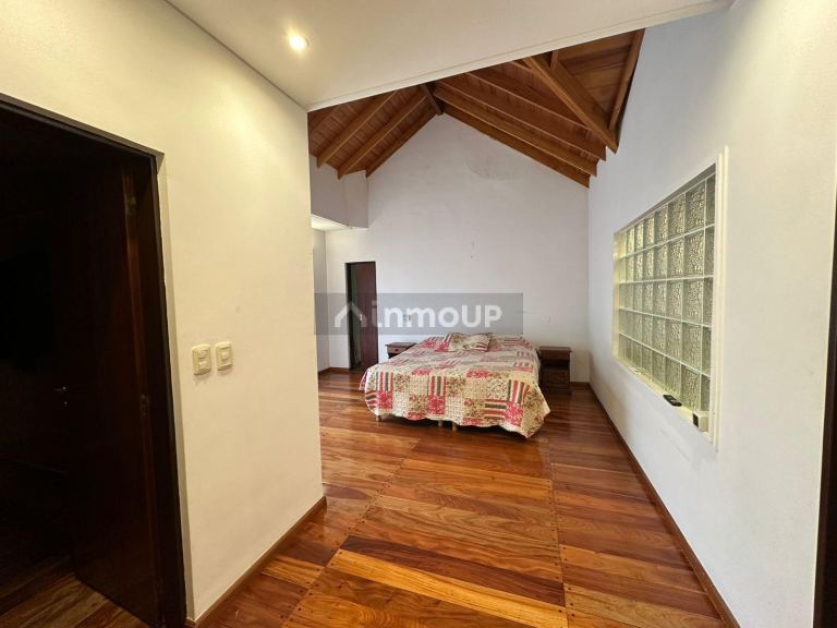 Casa en Alquiler Temporario en Esteban Echeverria, G.B.A. Zona Sur