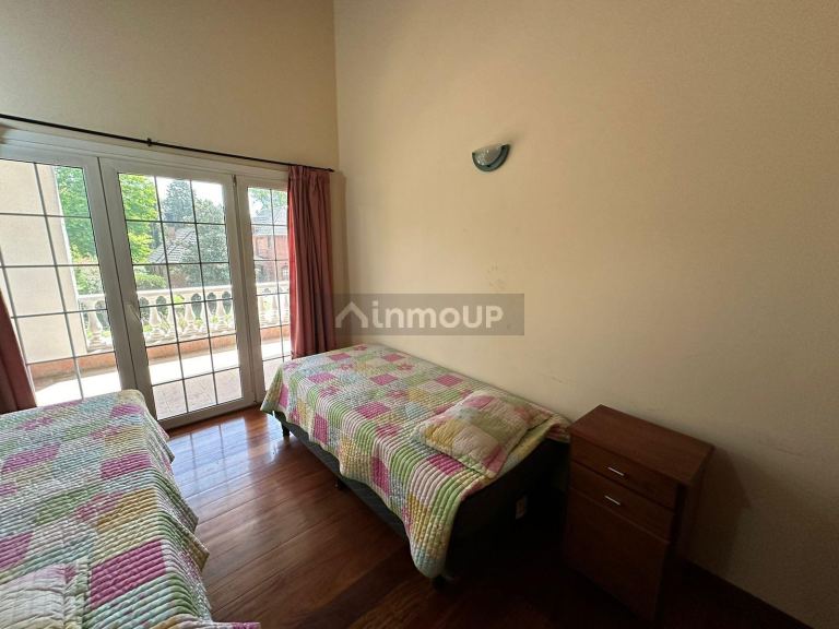 Casa en Alquiler Temporario en Esteban Echeverria, G.B.A. Zona Sur