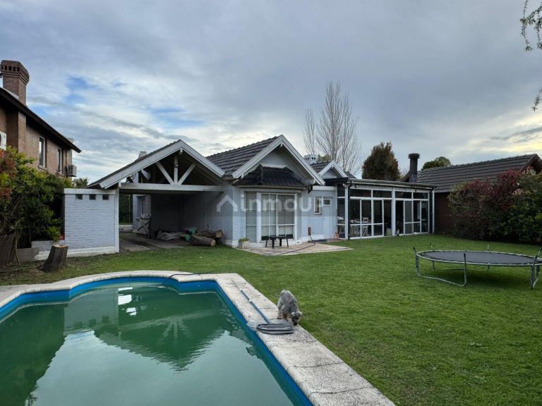 Casa en Venta en Esteban Echeverria, G.B.A. Zona Sur